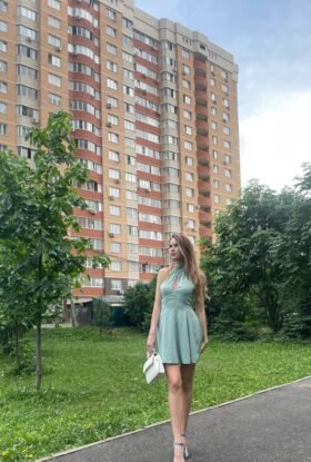 Проститутка Кира
